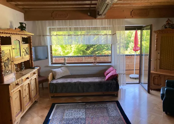 Am Steyr-ufer Sierning